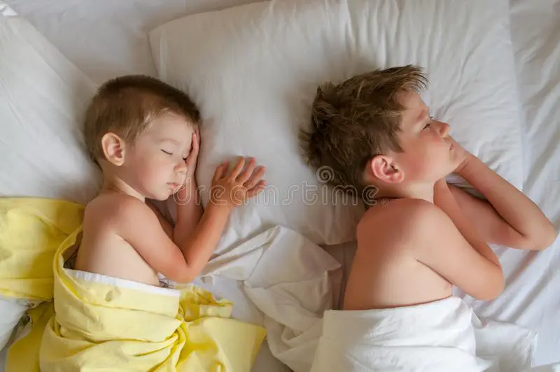 How long brothers can share a room, 2 kids sleeping soundly